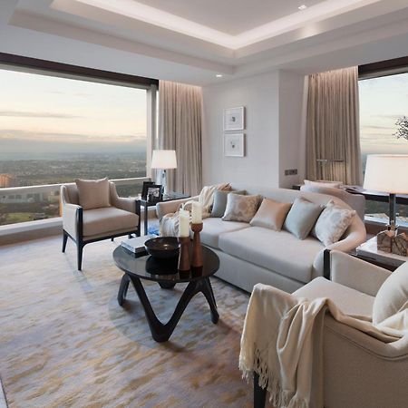 Shangri-La Residences The Fort, Manila Тагиг Экстерьер фото